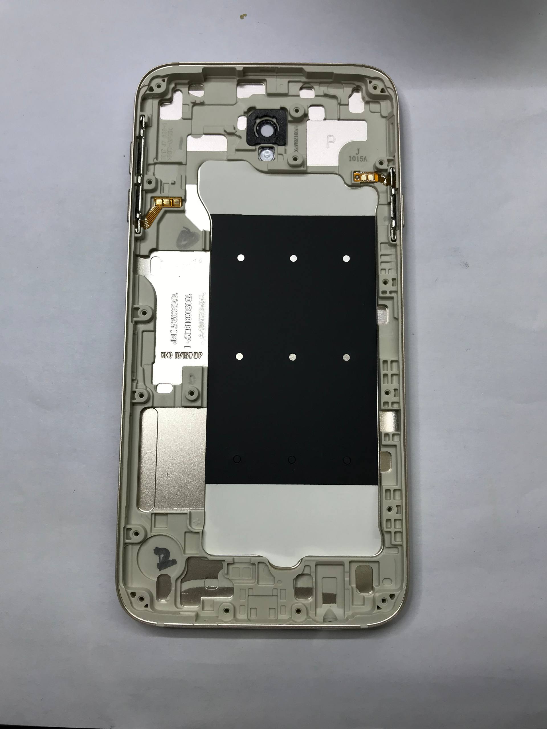 شاسی سامسونگj7 pro رو گوشی تست شده
